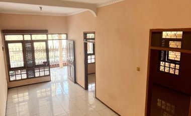 Dijual murah rumah 2 lt full renovasi danau maninjau sawojajar