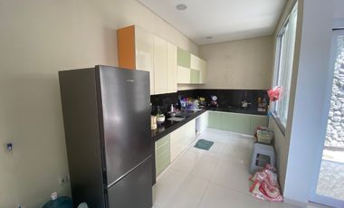 Rumah mewah modern minimalis di serengan solo kota