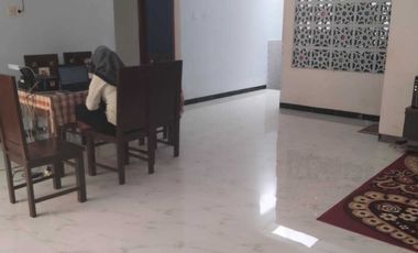 Rumah Bagus Siap Huni Lokasi Gawanan Colomadu Dekat Bandara