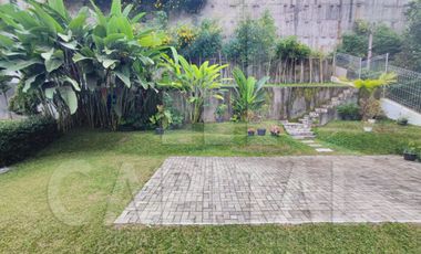 Villa 3 lantai nan cantik menawan hati di Resor Dago Pakar layak jadi