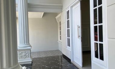 Rumah Baru 2 Lantai Bagus Mewah Siap Huni Lokasi Gentan Baki