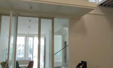 Rumah 2 Lantai Full Furnished Siap Huni Pakuwon City