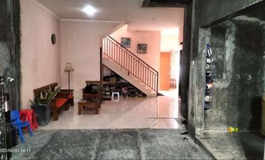 Rumah 2 tingkat Sindangkasih 6 kamar tidur dijual cepat