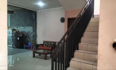 Rumah 2 tingkat Sindangkasih 6 kamar tidur dijual cepat