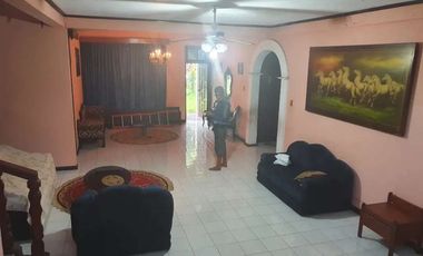 Di jual 2unit  Rumah, bayar Tanah saja. Dekat kampus PCRumbai