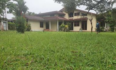 Di jual 2unit  Rumah, bayar Tanah saja. Dekat kampus PCRumbai