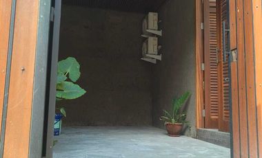 FOR RENT HUNIAN SEMI VILLA 2BR BARU SUPER STARTEGIS DEKAT SANUR