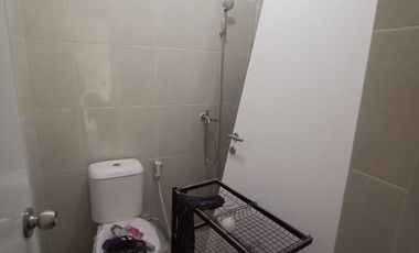 FREE KITCHEN SET Rumah Take Over 98 JT dkt Tol Serpong di Sanur Valley