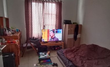FREE KITCHEN SET Rumah Take Over 98 JT dkt Tol Serpong di Sanur Valley
