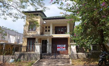 Dijual Murah vila Golf Regency Taman dayu