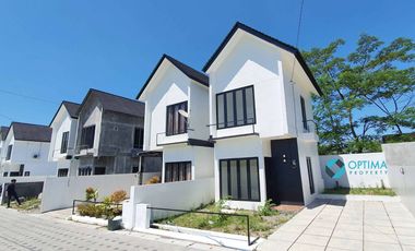 Rumah 2 lt dalam perumahan Potorono piyungan Bantul, 15 mnt ke Ambaruk