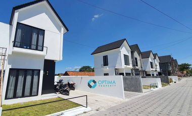 Rumah 2 lt dalam perumahan Potorono piyungan Bantul, 15 mnt ke Ambaruk