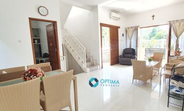 Rumah dalam Perumahan dekat UGM, UPN,UII Condong catur,Candigebang,Jam