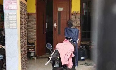 Rumah 2 lantai luas 67 m2 harga 800 juta di Kepuhkiriman,Waru,Sidoarjo