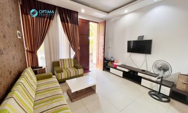 Rumah dalam Perumahan Laguna Spring Jogja