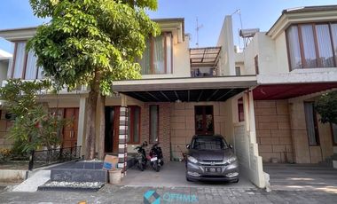 Rumah dalam Perumahan Laguna Spring Jogja