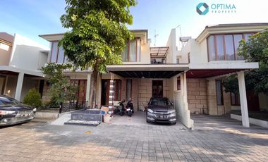 Rumah dalam Perumahan Laguna Spring Jogja