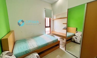 Rumah dalam Perumahan Laguna Spring Jogja