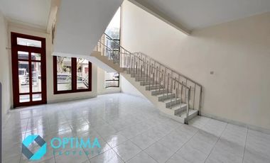 Rumah Nandan dalam Perumahan dekat UGM, Monjali, Pogung jogja