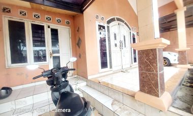 perumahan kodau jatimekar bekasi 1½ lantai LT.150m  garasi 2 mobil