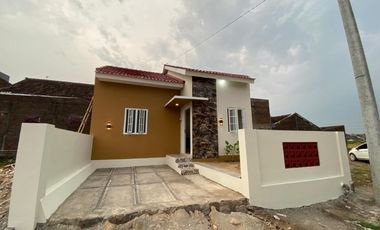 Rumah murah di perumahan dekat semanggi pasar Kliwon