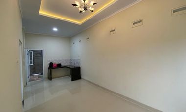 Rumah murah di perumahan dekat semanggi pasar Kliwon