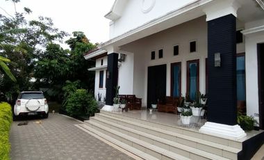 Dijual Rumah 700/1200m2 di Celentang Palembang