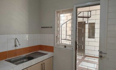 Disewakan rumah siap huni di lokasi alam sutera tangerang