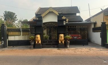 JUAL KOLAM RENANG MASIH AKTIF +  RUMAH HRGA D BAWAH PASARAN