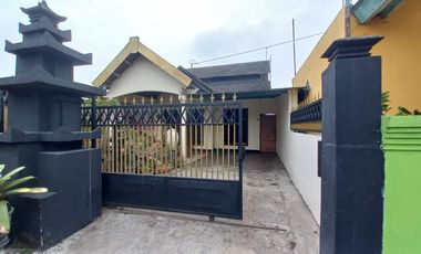 JUAL KOLAM RENANG MASIH AKTIF +  RUMAH HRGA D BAWAH PASARAN