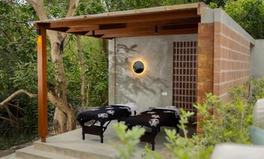 Luxury 7 BR Villa in Canggu Bali