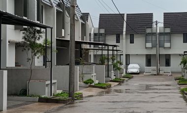 Hinata living rumah exclusive modern.