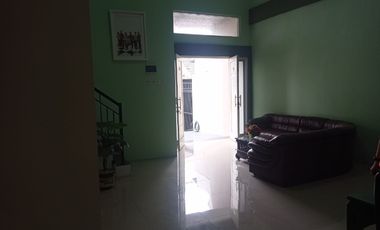 Rumah siap huni 2 lantai pondok Candra sidoarjo