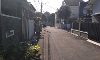 Dijual rumah di Margahayu Raya bandung