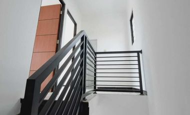 RUMAH MURAH SIAP DITEMPATI DEKAT KAHURIPAN DAN EXIT TOL SIDOARJO