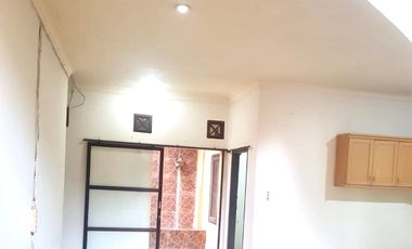 Rumah Cantik Dua Lantai