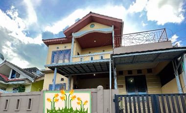 Rumah Cantik Dua Lantai
