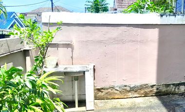 Rumah Cantik Dua Lantai