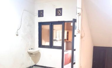 Rumah Cantik Dua Lantai