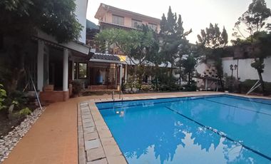 Rumah luas 2,5 lt Swimming Pool, Full Furnished,Bintaro Sek 7  CL 382
