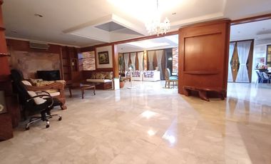 Rumah luas 2,5 lt Swimming Pool, Full Furnished,Bintaro Sek 7  CL 382