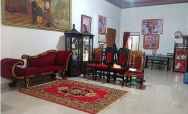 Dijual Cepat Rumah Vintage di Kawasan Elit Palembang