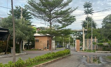 DI JUAL CEPAT/ Di Sewakan Perumahan   De Residence Kota Harapan Indah