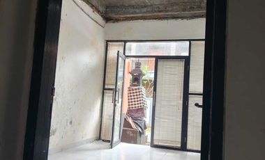 FOR SELL GUDANG DAN KANTOR 2 LT SANGAT LUAS DI RENON PUSAT KOTA BALI