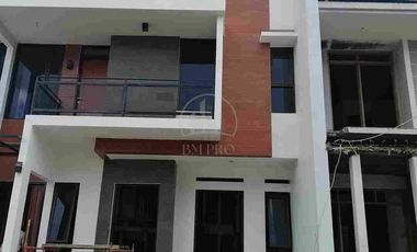 Dijual Rumah 2 Lantai di pusat kota Bandung view indah