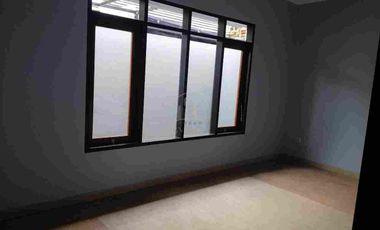 Dijual Rumah 2 Lantai di pusat kota Bandung view indah