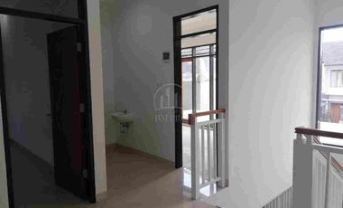 Dijual Rumah 2 Lantai di pusat kota Bandung view indah