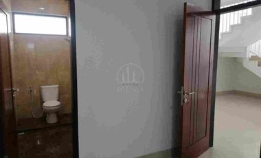 Dijual Rumah 2 Lantai di pusat kota Bandung view indah