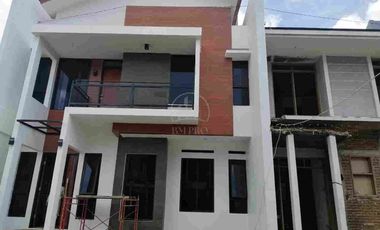 Dijual Rumah 2 Lantai di pusat kota Bandung view indah