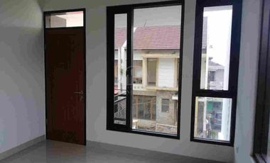 Dijual Rumah 2 Lantai di pusat kota Bandung view indah